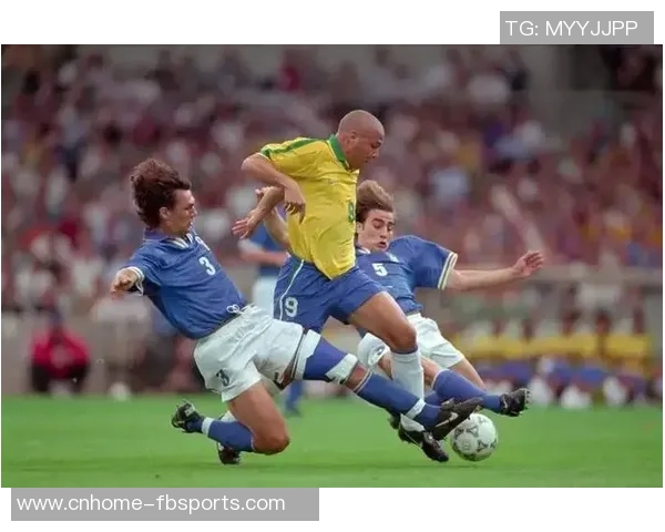 爱足球网带你领略足球世界的精彩瞬间与激情赛事分析 爱足球网带你领略足球世界的精彩瞬间与激情赛事分析