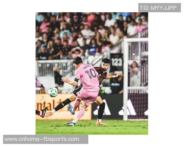 迈阿密足球队在新赛季中展现强大实力力争夺冠的决心与挑战